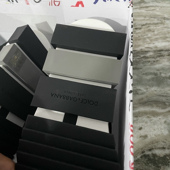 Brand new never worn Dolce Gabbana Sorrento. - Picture 3 of 6